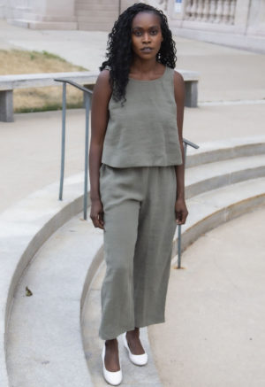 Front view of straight size model wearing Easy Wide-Leg Pant in Moss Linen.