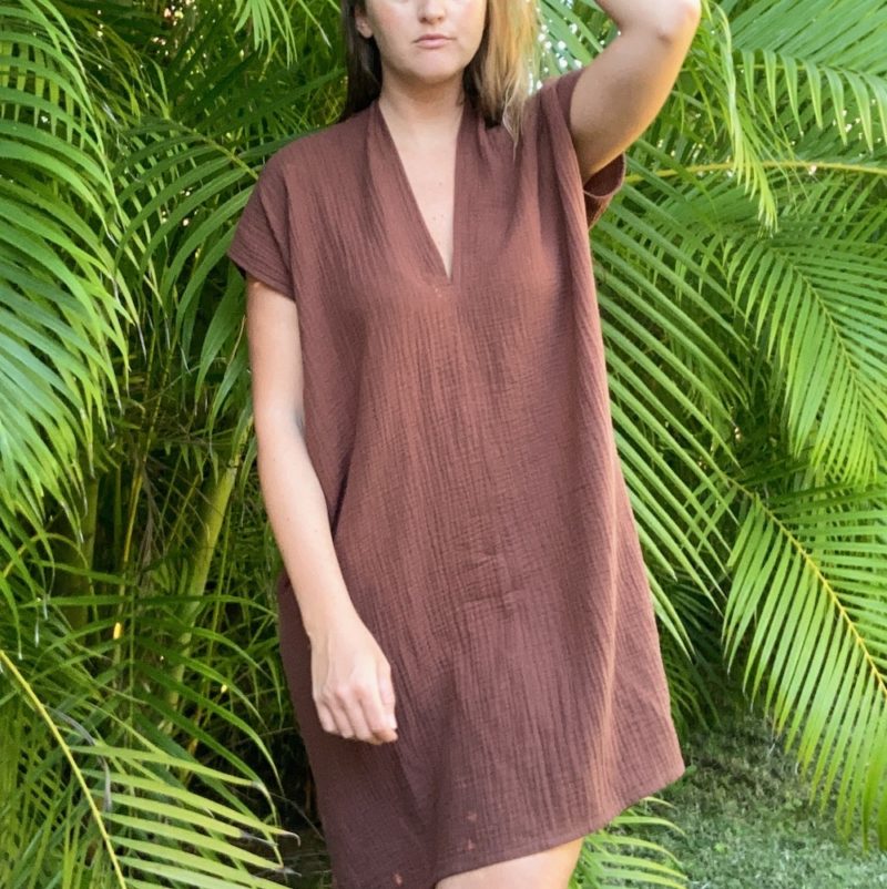 Front view of straight size model wearing Double V Kaftan in Raisin Cotton