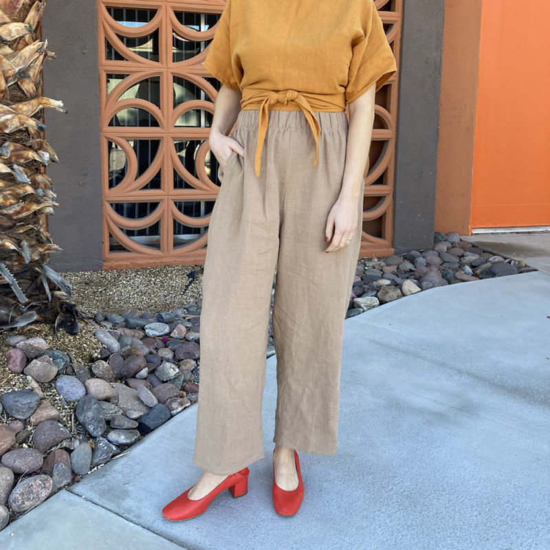 Front view of straight size model wearing Easy Wide Leg Pant in Latte Linen.