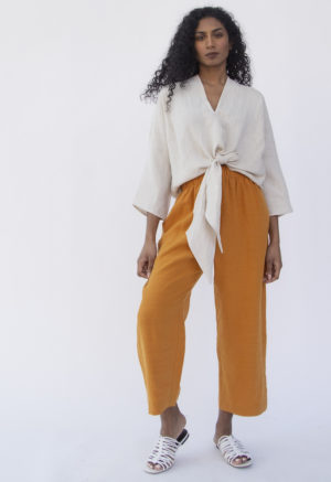 Front view of straight size model wearing Easy Wide Leg Pant in Saffron Linen.