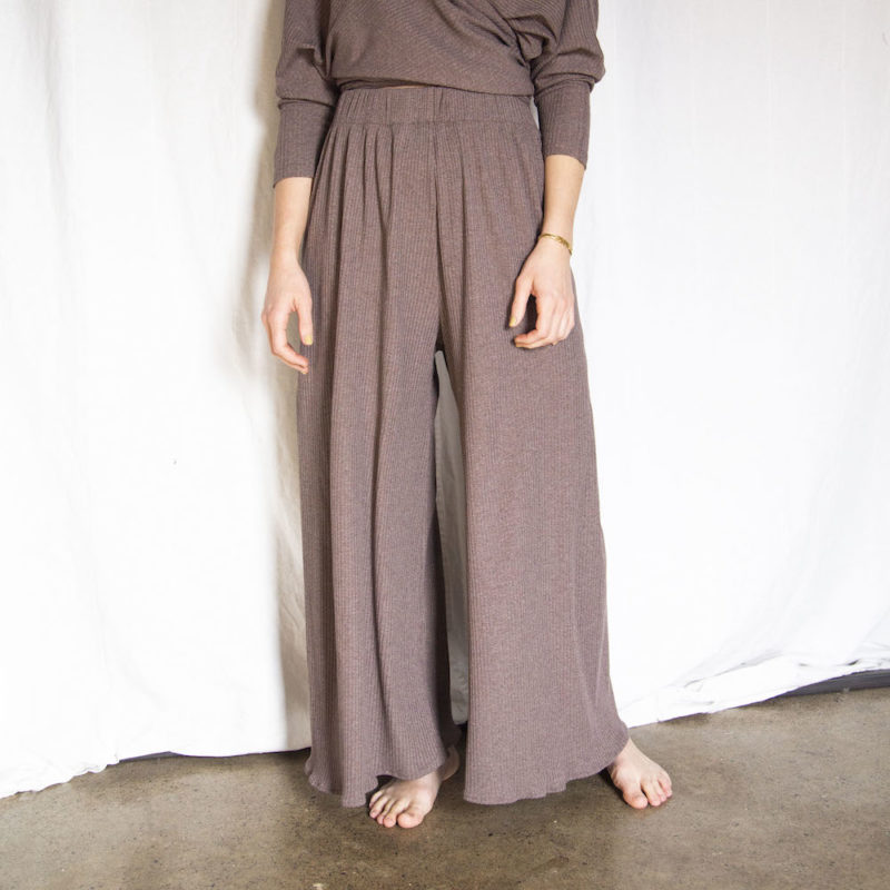 Front view of straight size model wearing Mauve Rib Extra Wide-Leg Ribbed Pant.