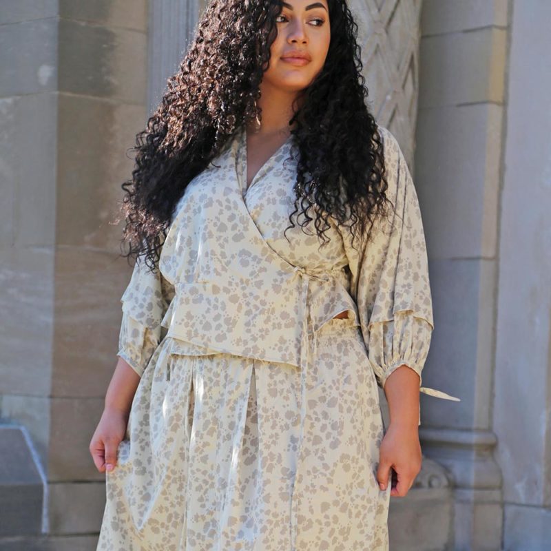 HDH_RoyalBlouse_AlmondPrint_2