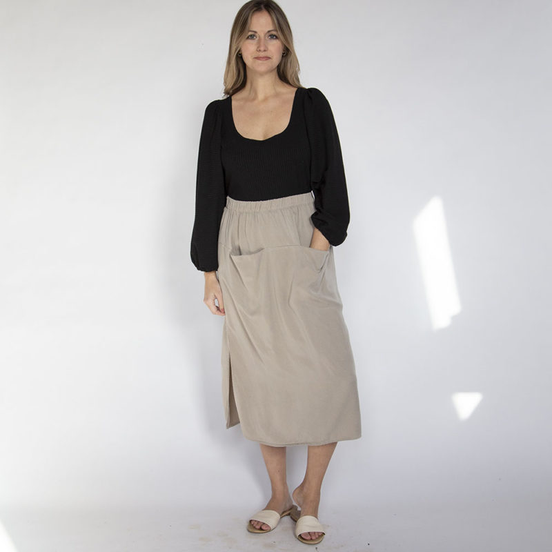 Front view of straight size model wearing Khaki Gray Double Pocket Skirt.