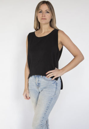 Front view of straight size model wearing Black Scoop Neck Tank.