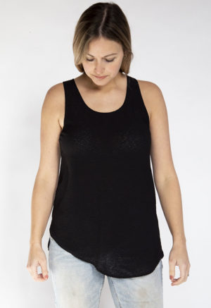 Front view of straight size model wearing Black Long Tank.