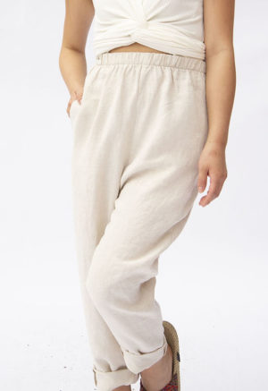 Front view of straight size model wearing Oatmeal Linen Easy Tapered Pant.