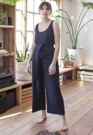 Front view of straight size model wearing Navy Rib Reversible Tank Jumper.