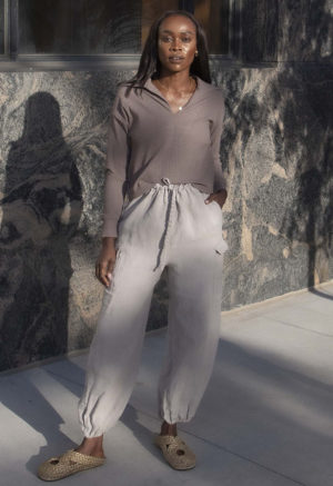 Front view of straight size model wearing Pebble Gray Cargo Pant.