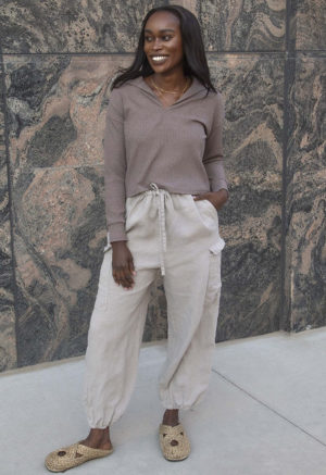 Front view of straight size model wearing Pebble Gray Cargo Pant.