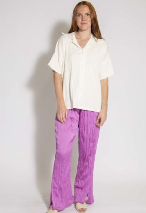Front view of straight size model wearing Orchid Drawstring Split-Hem Pant.