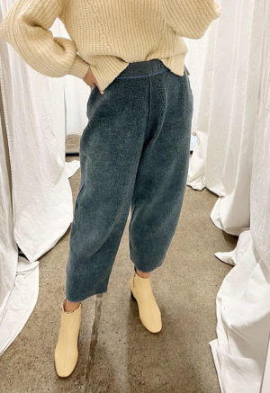 Front view of straight size model wearing Hazy Blue Reversible Easy Fleece Pant.
