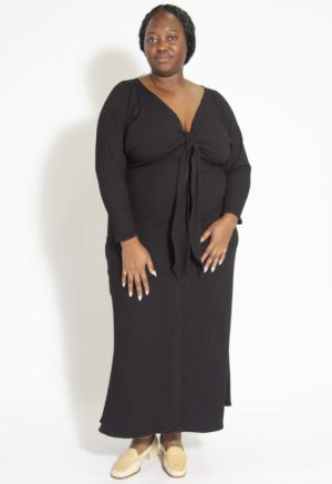Front view of plus size model wearing Black Rib Everything Dress.