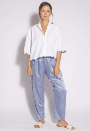 Front view of straight size model wearing White Seersucker Cropped Dolman Sleeve Button-Up.