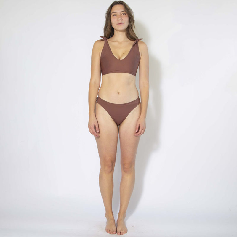 Front view of straight size model wearing Chestnut High Rise Bikini Bottoms.