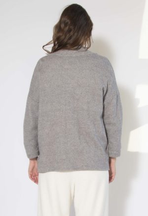 Back view of straight size model wearing Light Gray Open Jacket.