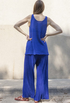 Limited Edition Reversible Scoop Tank