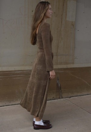 woman in light brown rib scoop long sleeve midi dress